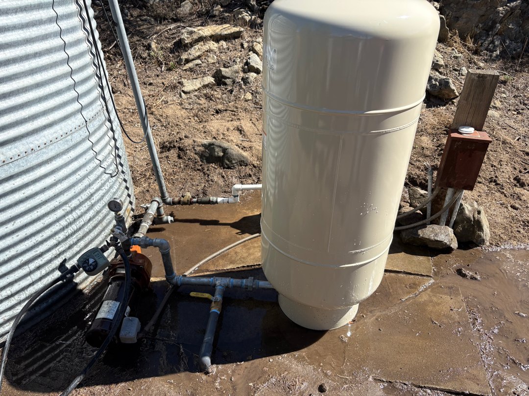 Pressure tank replacement in Ramona