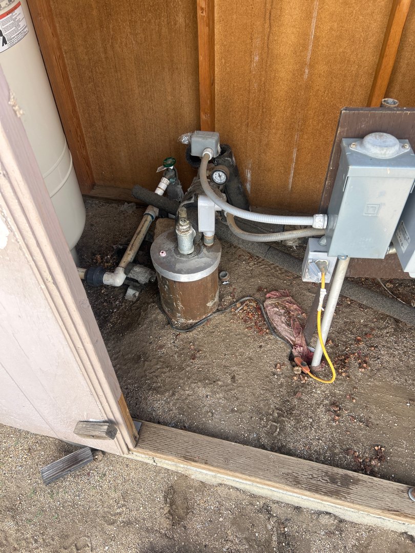 Pressure tank replacement in Mountain Center