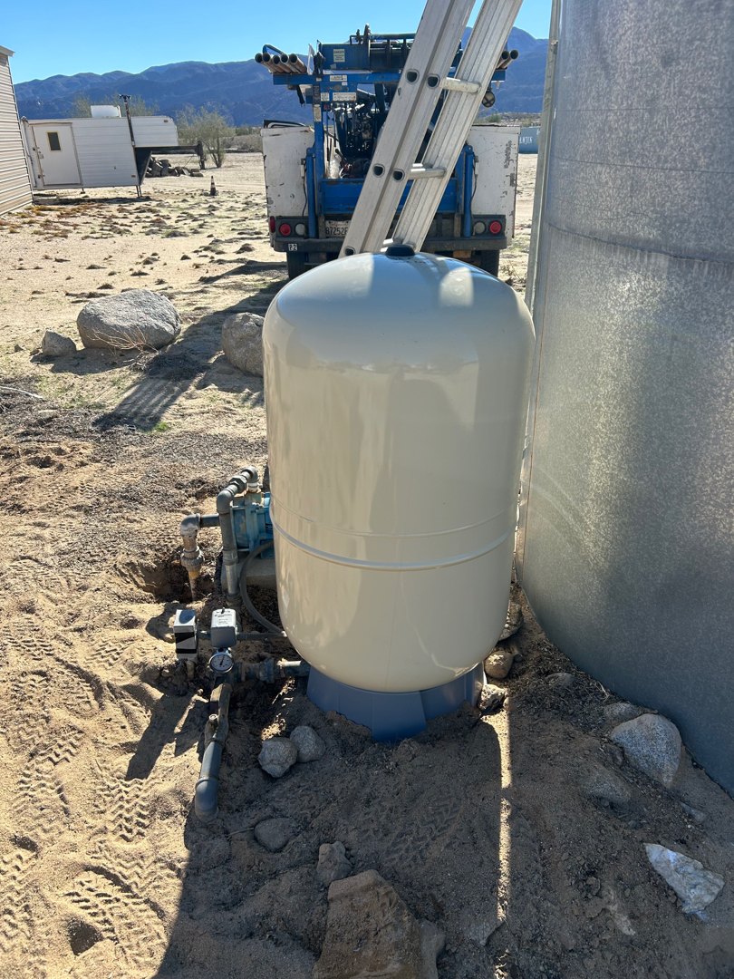 Pressure tank replacement in Borrego Springs