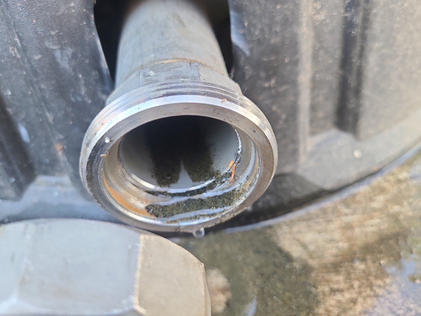 Pressure tank replacement in Vista