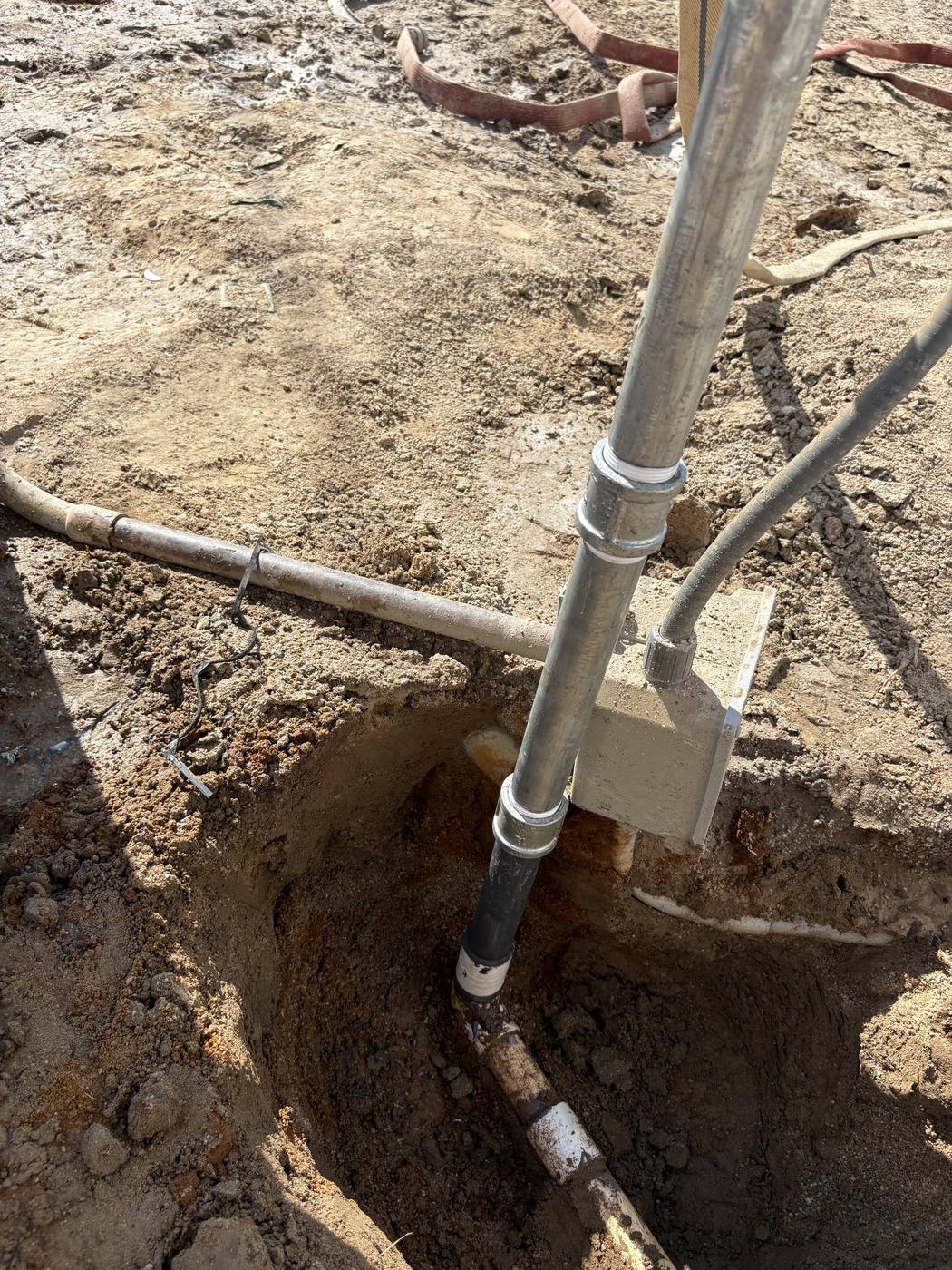 Wellhead leak repair in Ocotillo