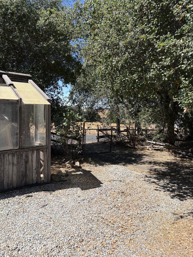 Pressure switch and filter service detail in Santa Ysabel