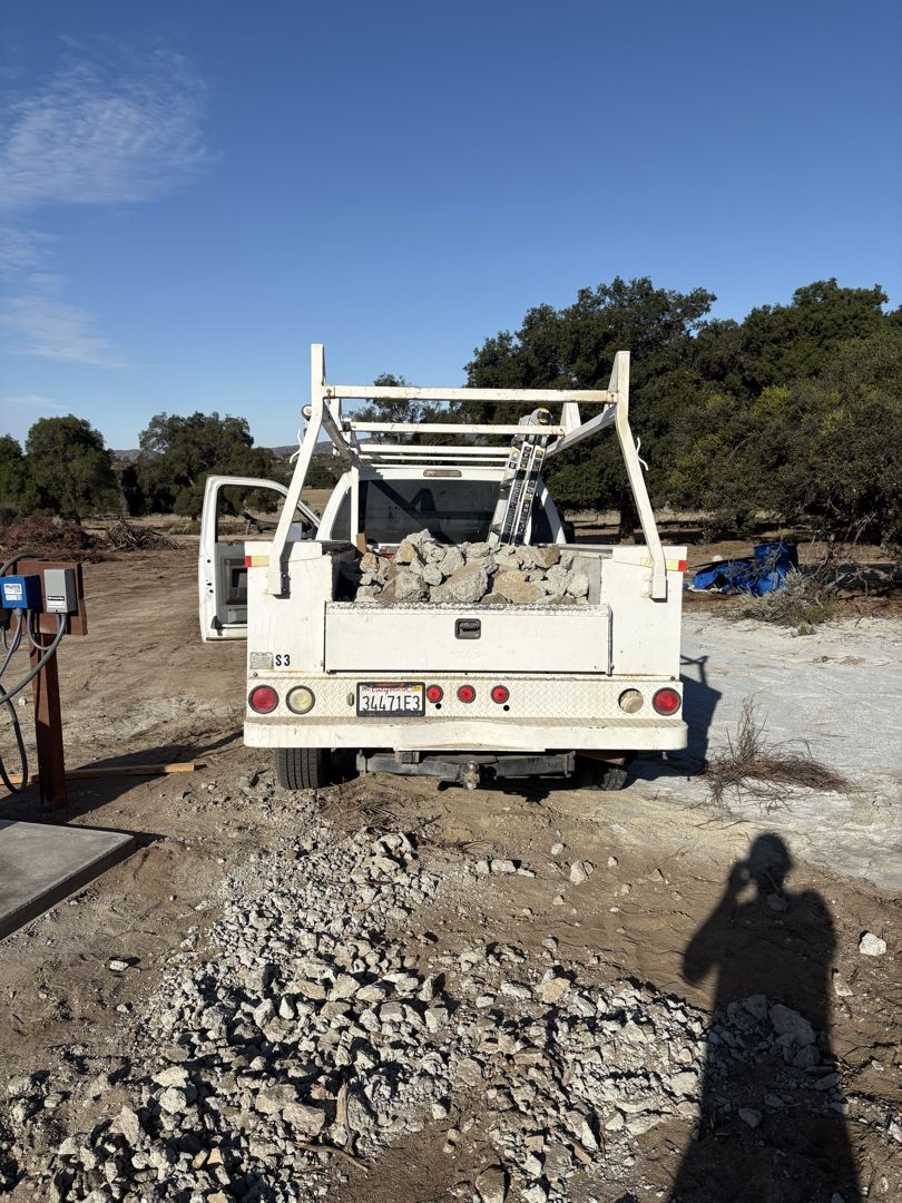 Wellhead plumbing reset detail in Campo