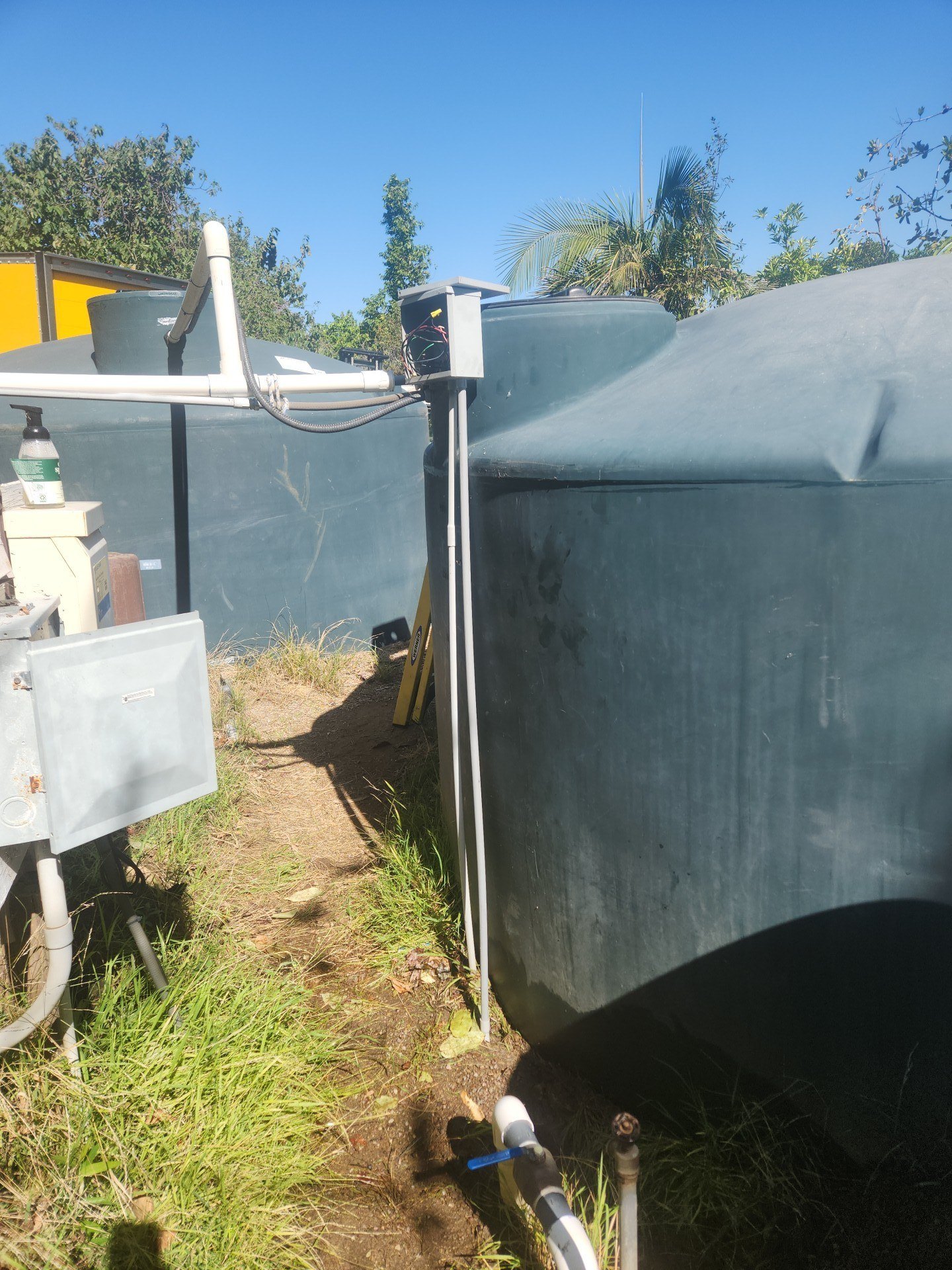Booster motor and top float replacement in Vista
